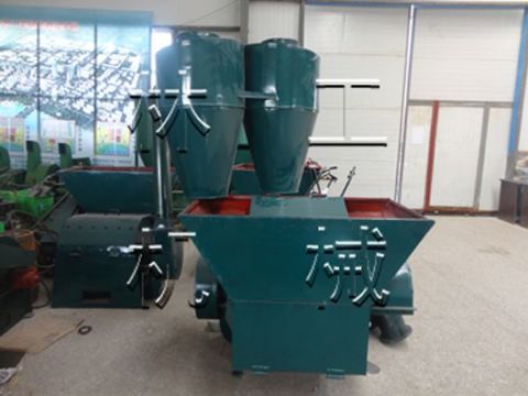 點(diǎn)擊查看詳細(xì)信息<br>標(biāo)題：自動(dòng)進(jìn)料粉碎機(jī) 閱讀次數(shù)：1767