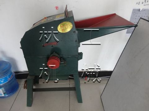 點(diǎn)擊查看詳細(xì)信息<br>標(biāo)題：粉碎機(jī) 閱讀次數(shù)：1817